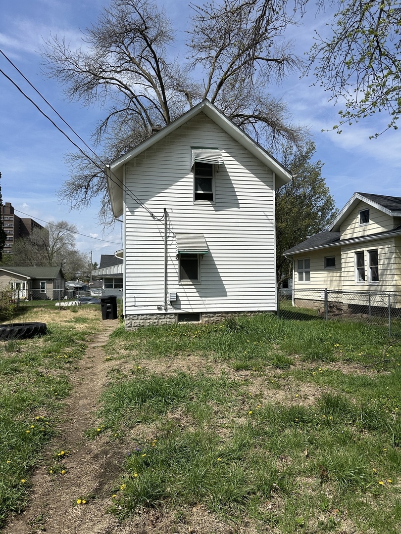 3113 9 1/2 Street Property Photo 18