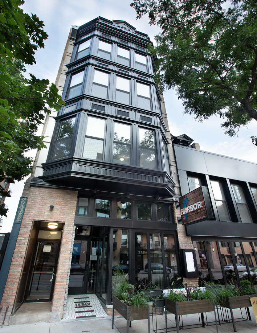 1312 S Wabash Avenue Property Photo 2