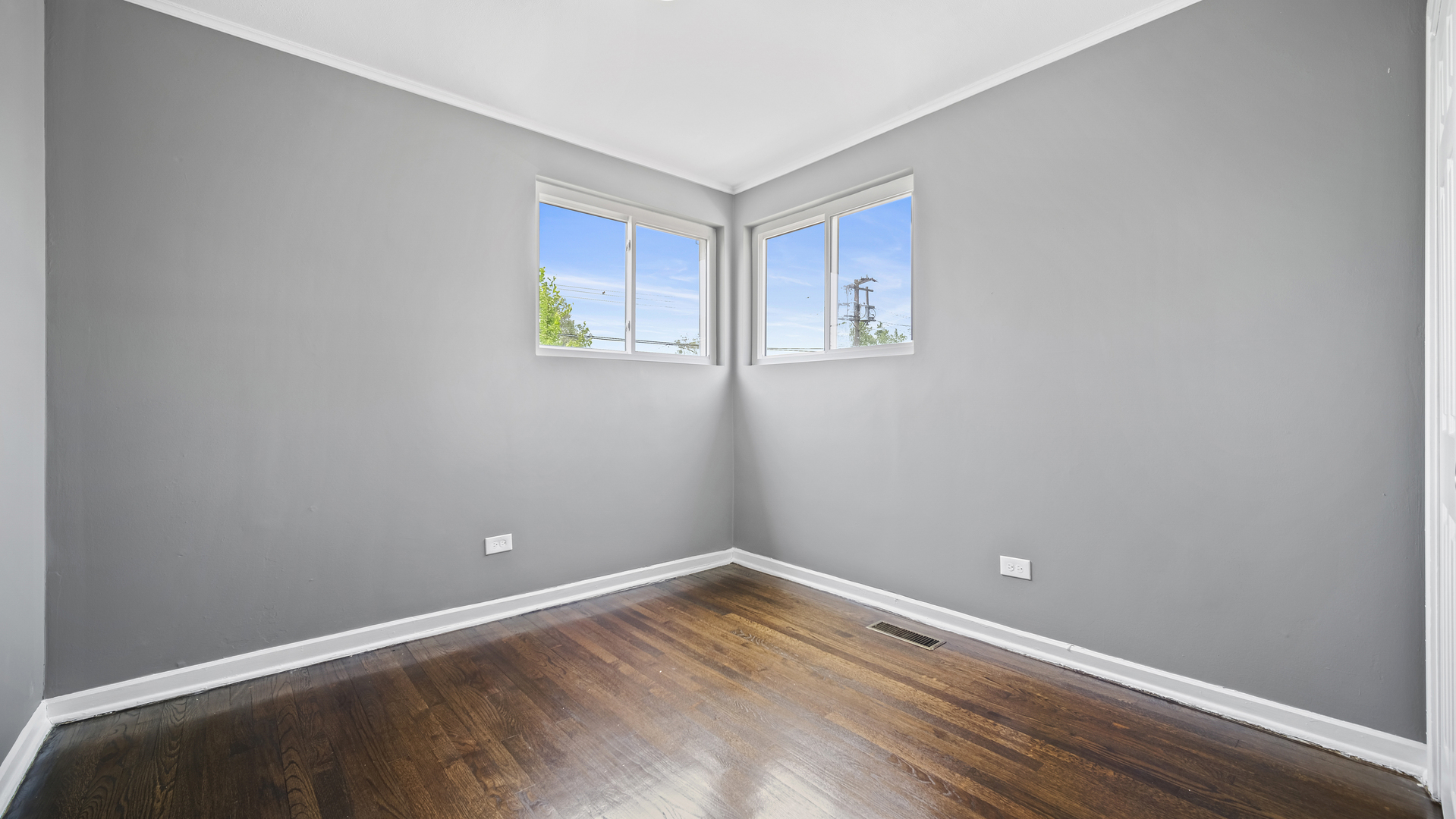 12622515 Property Photo 13