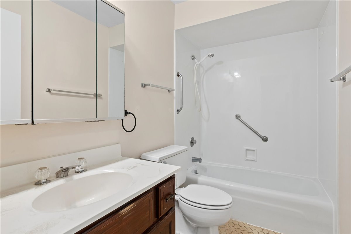 101 Bar Harbour Road 4l Property Photo 20