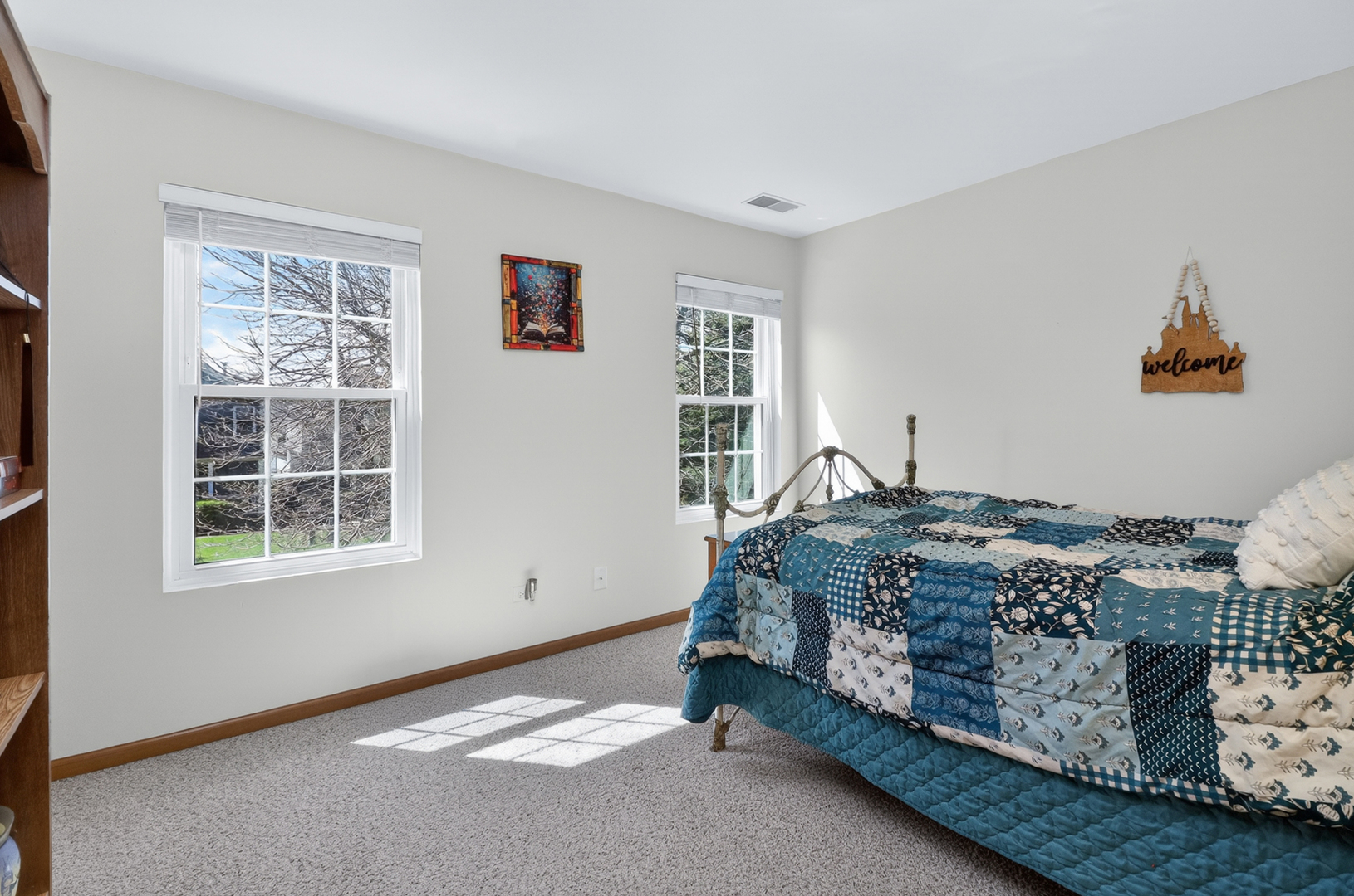 2360 Woodhill Court Property Photo 11