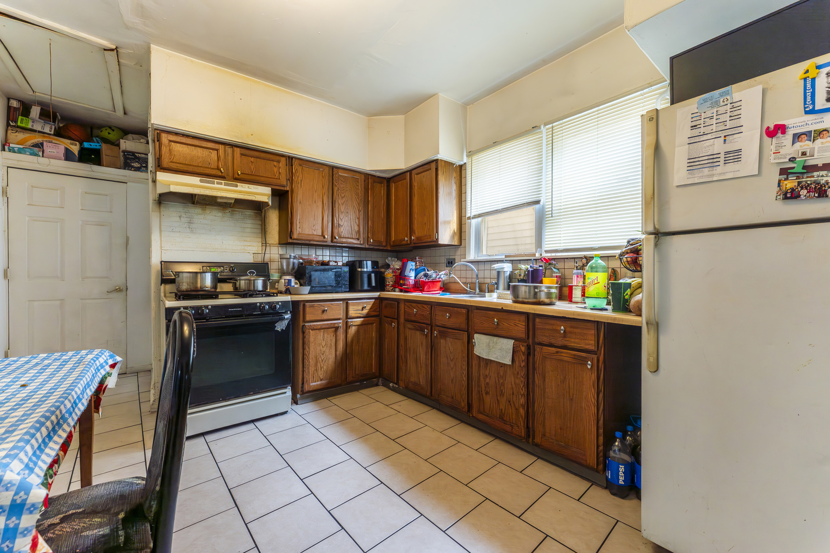 2223 N Mason Avenue Property Photo 16