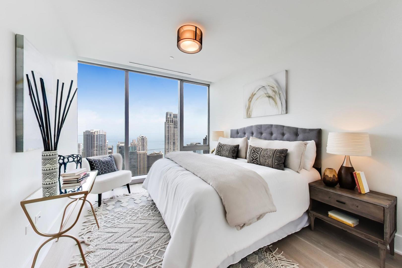363 E Wacker Drive 5105 Property Photo 11