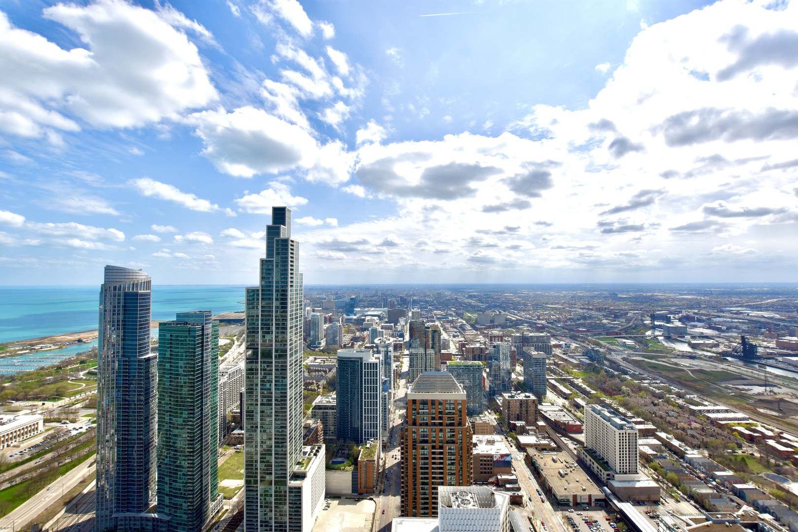 1000 S Michigan Avenue 6705 Property Photo 19
