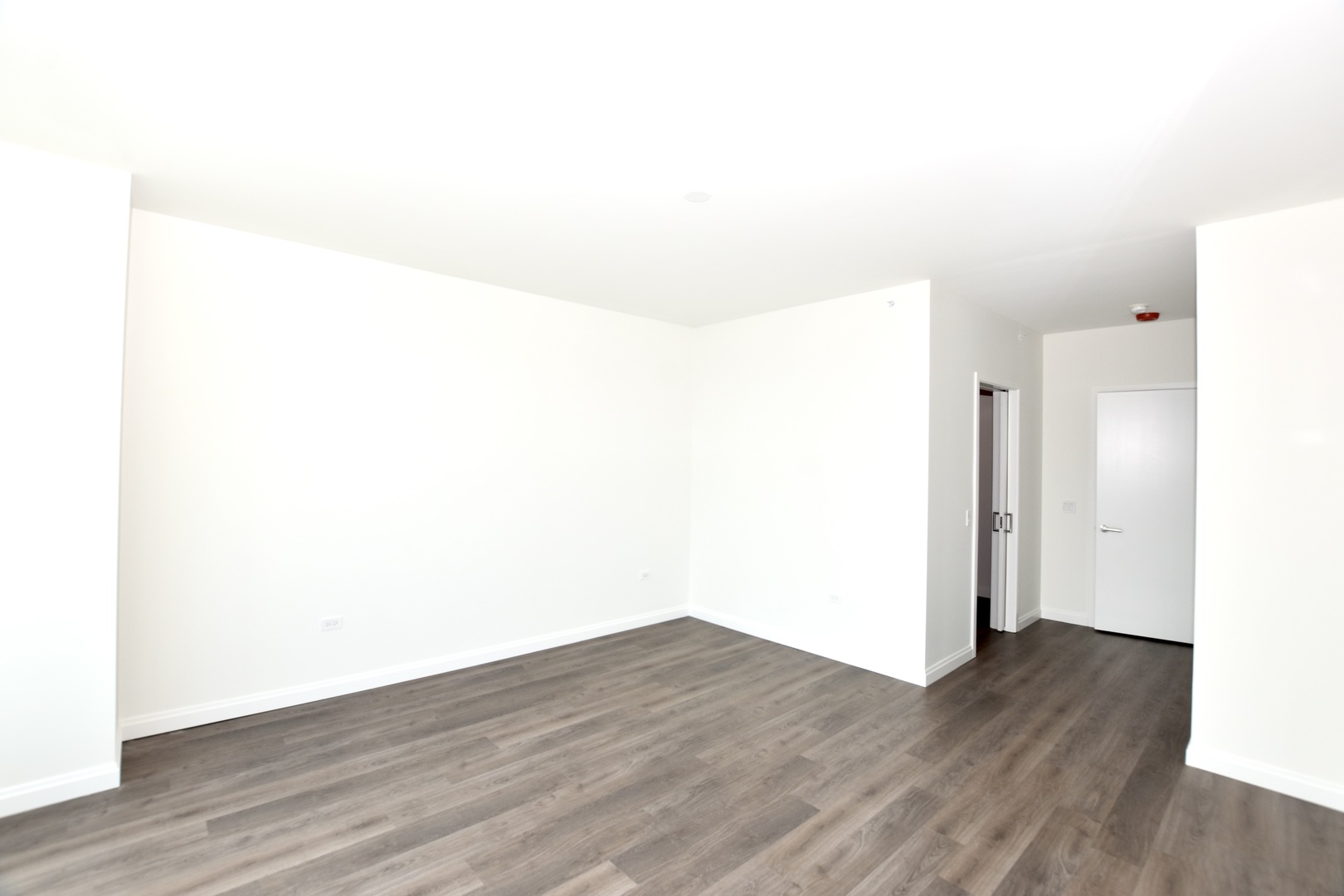1000 S Michigan Avenue 6705 Property Photo 23