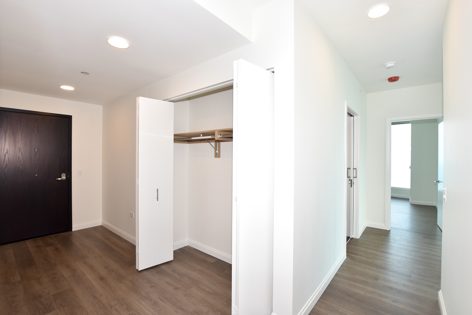 1000 S Michigan Avenue 6705 Property Photo 32