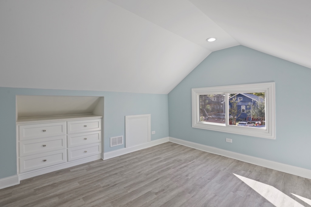 1702 S 4th Avenue Property Photo 24