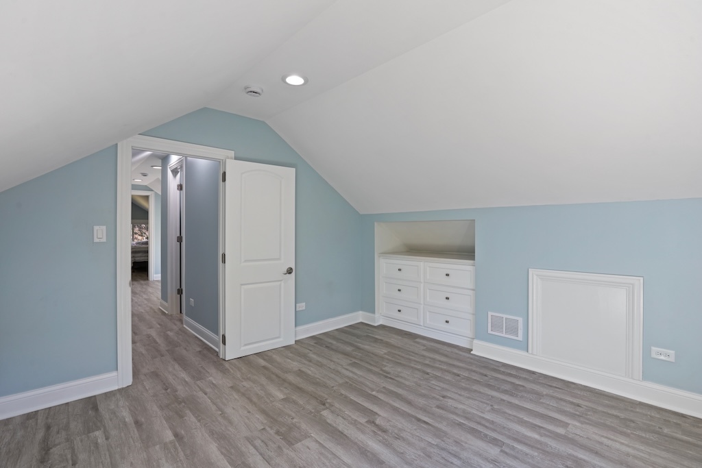 1702 S 4th Avenue Property Photo 25