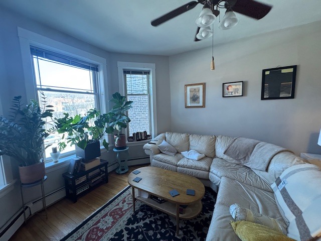3041 W Fullerton Avenue Property Photo 9