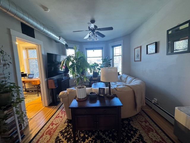 3041 W Fullerton Avenue Property Photo 10