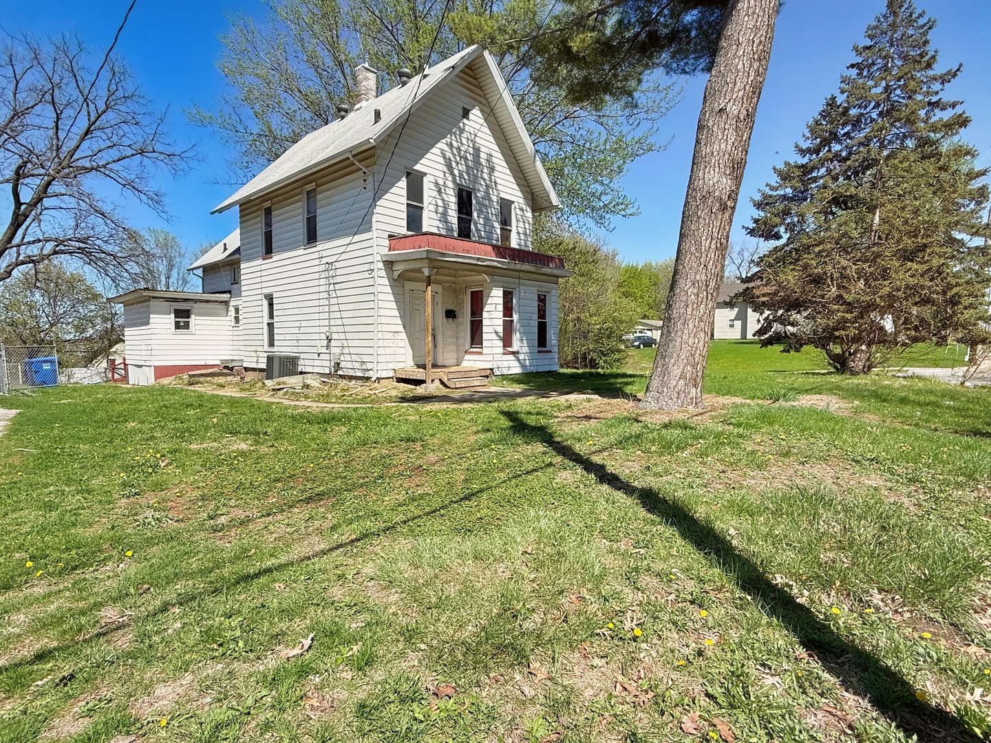 1155 12th Avenue Property Photo 2