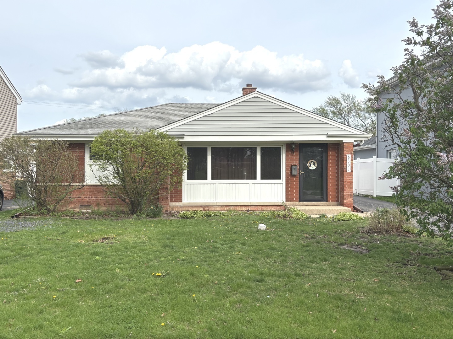 8303 N Washington Street Property Photo 1