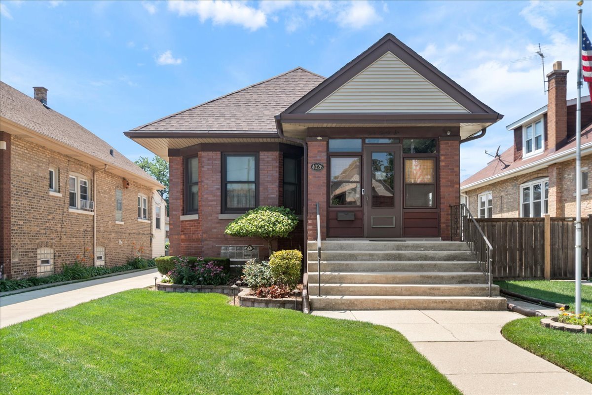 4026 N Major Avenue Property Photo 2