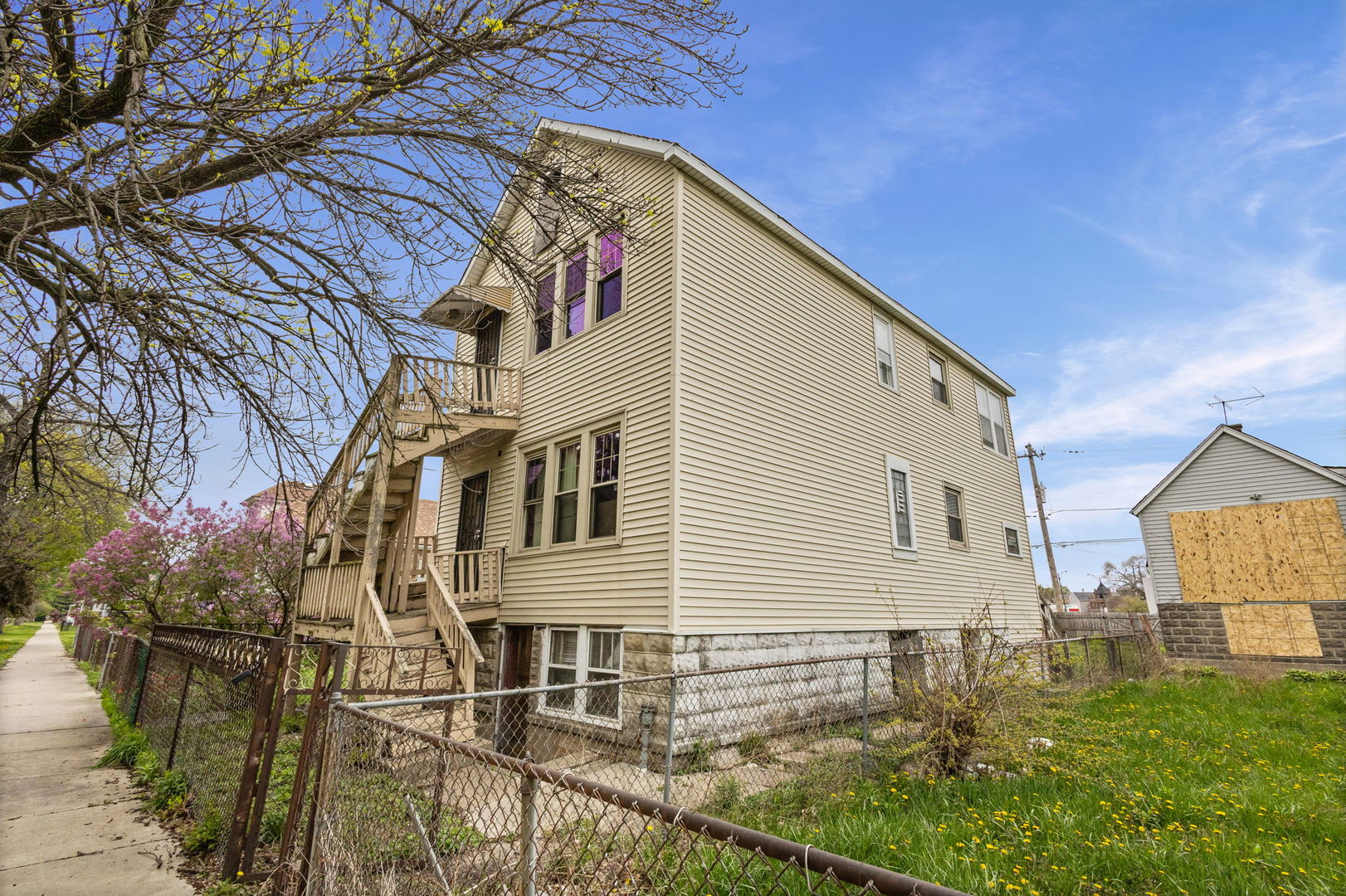 8405 S Baltimore Avenue Property Photo 6