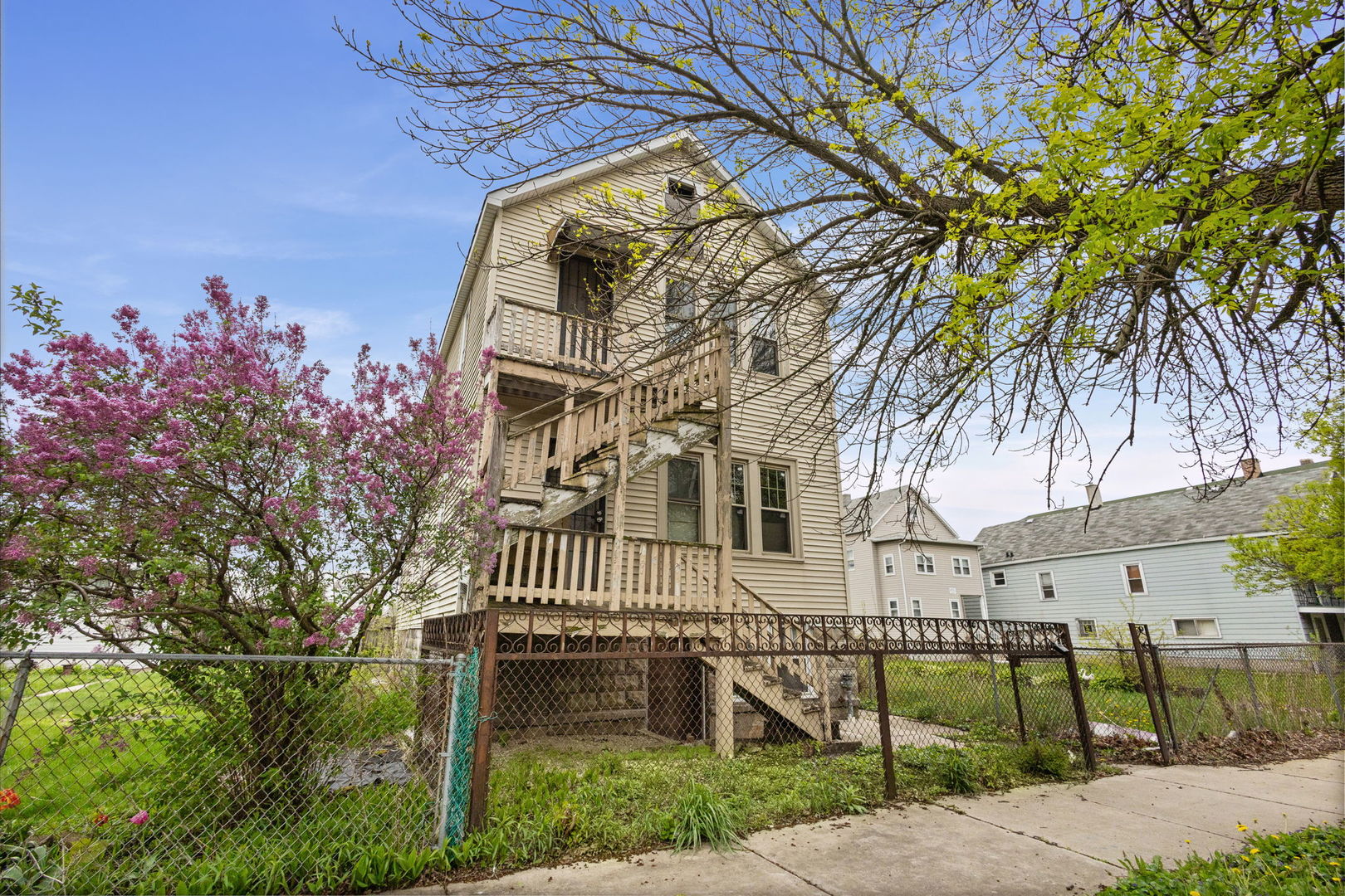8405 S Baltimore Avenue Property Photo 8