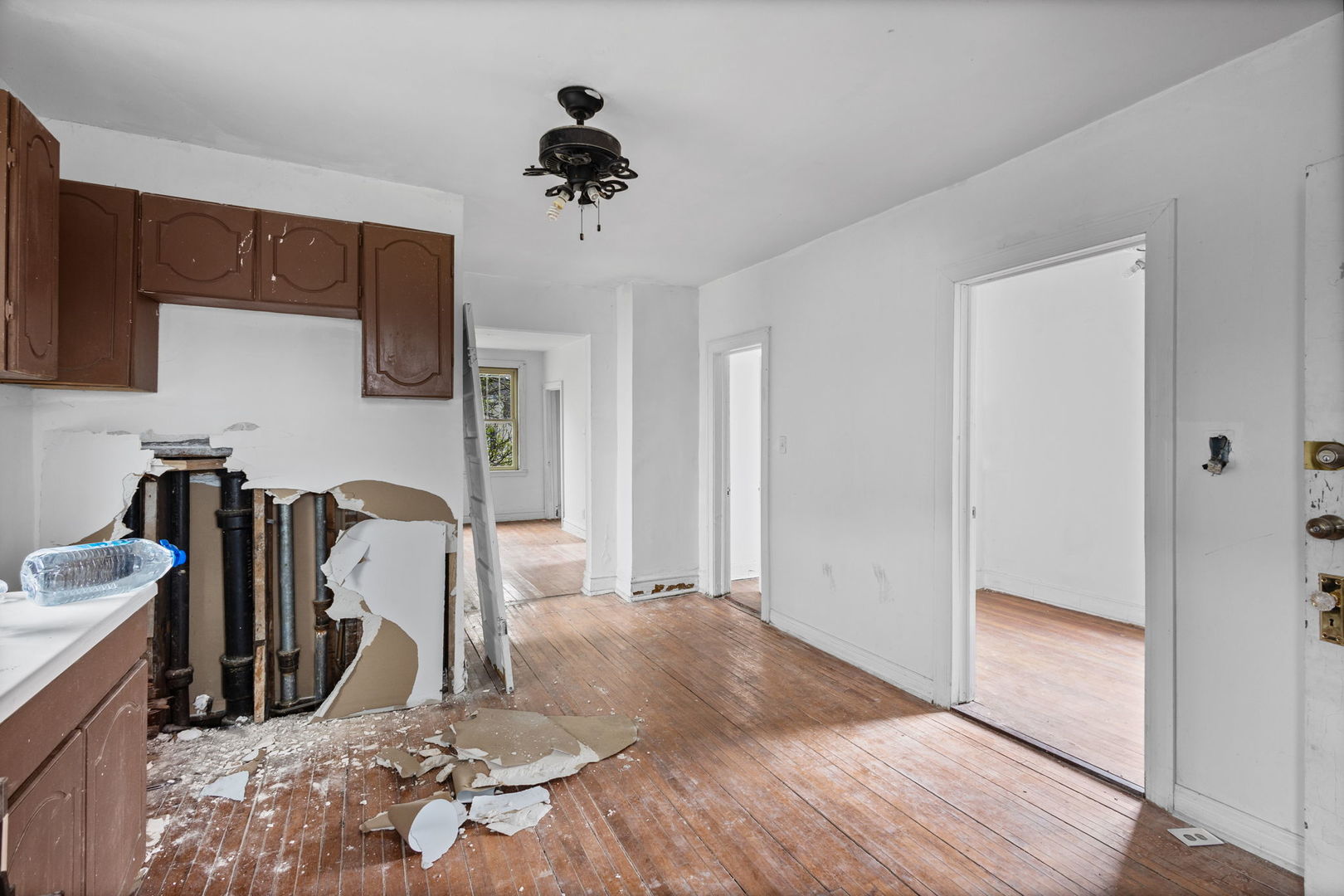 8405 S Baltimore Avenue Property Photo 16