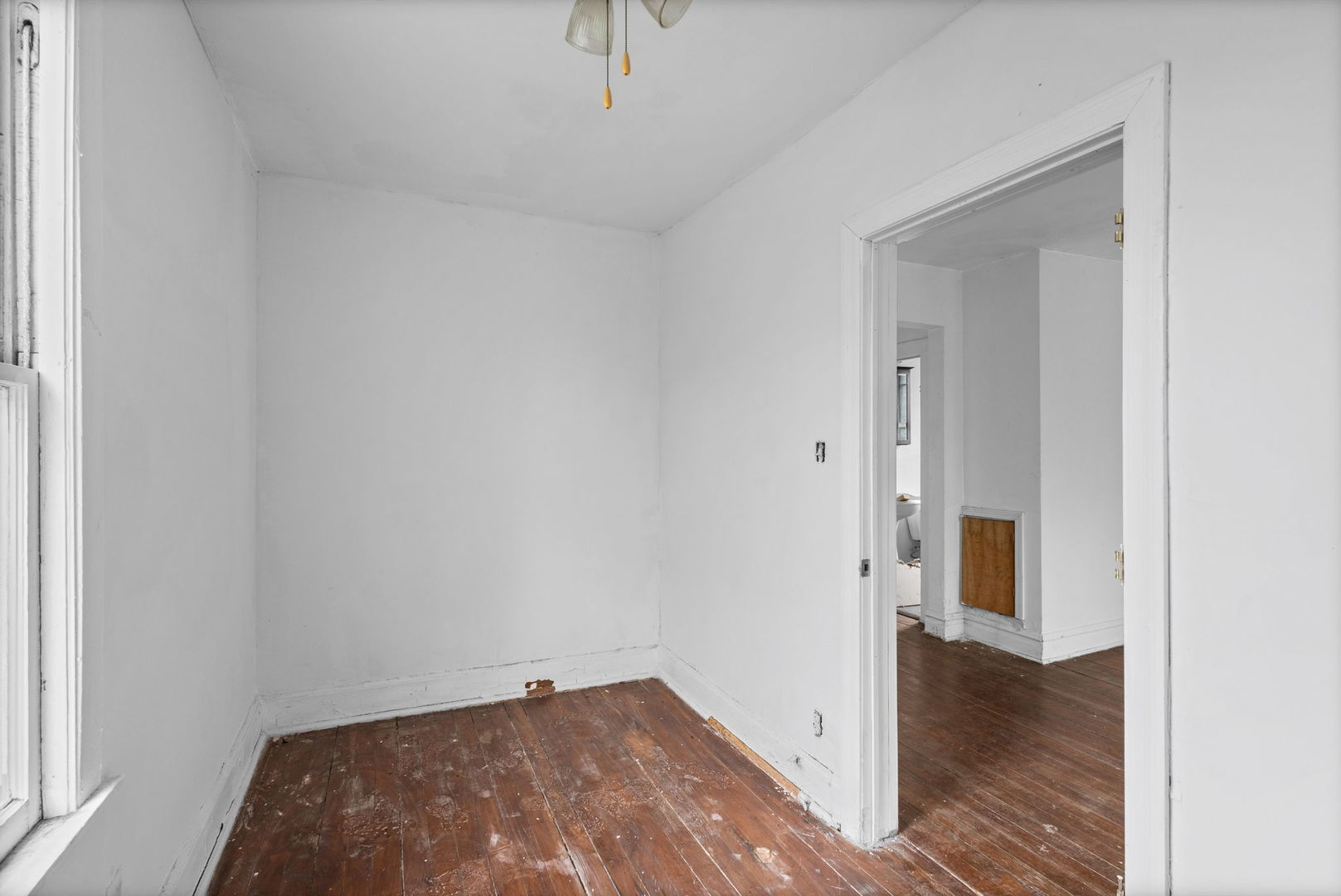8405 S Baltimore Avenue Property Photo 19