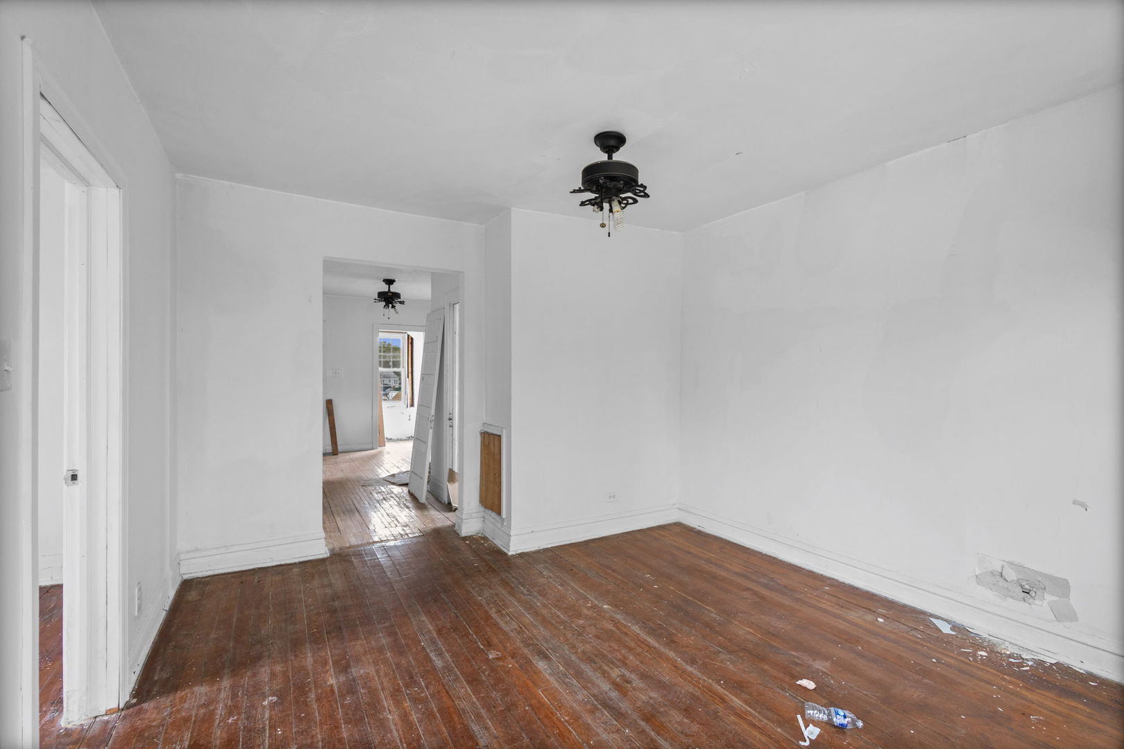 8405 S Baltimore Avenue Property Photo 20