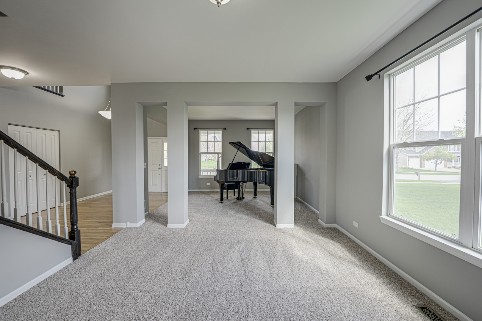 26615 Silverleaf Drive Property Photo 9