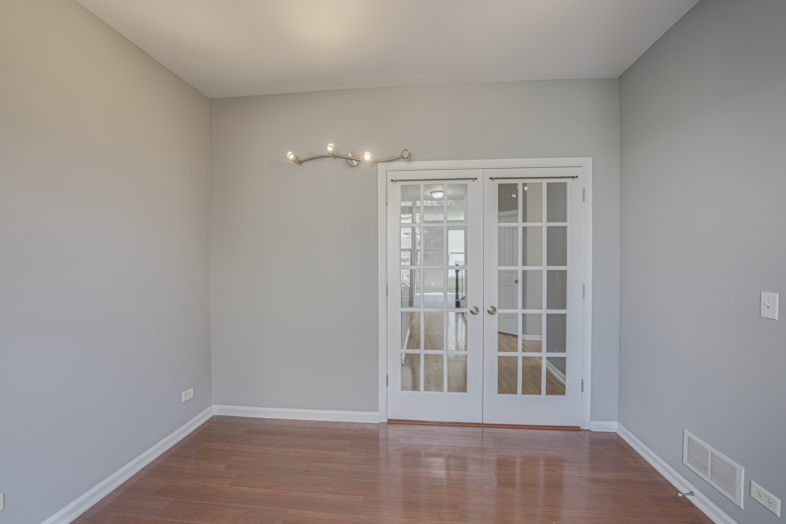 26615 Silverleaf Drive Property Photo 12