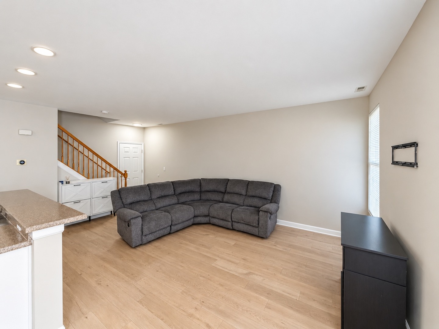 24235 Leski Lane Property Photo 8