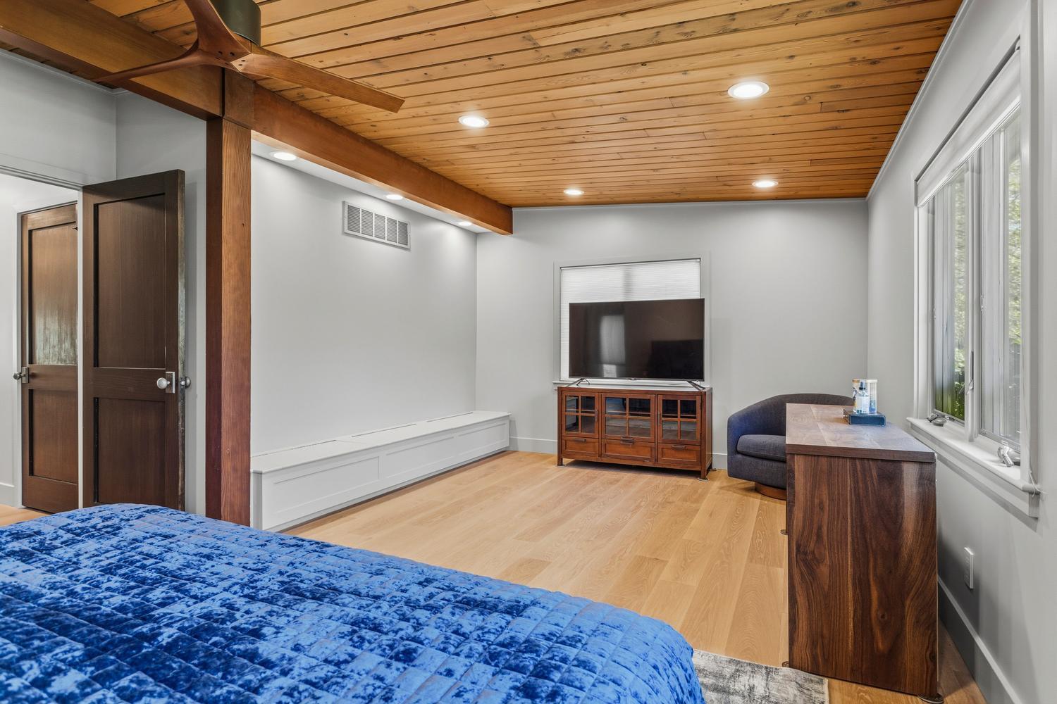 60 Greencroft Drive Property Photo 44