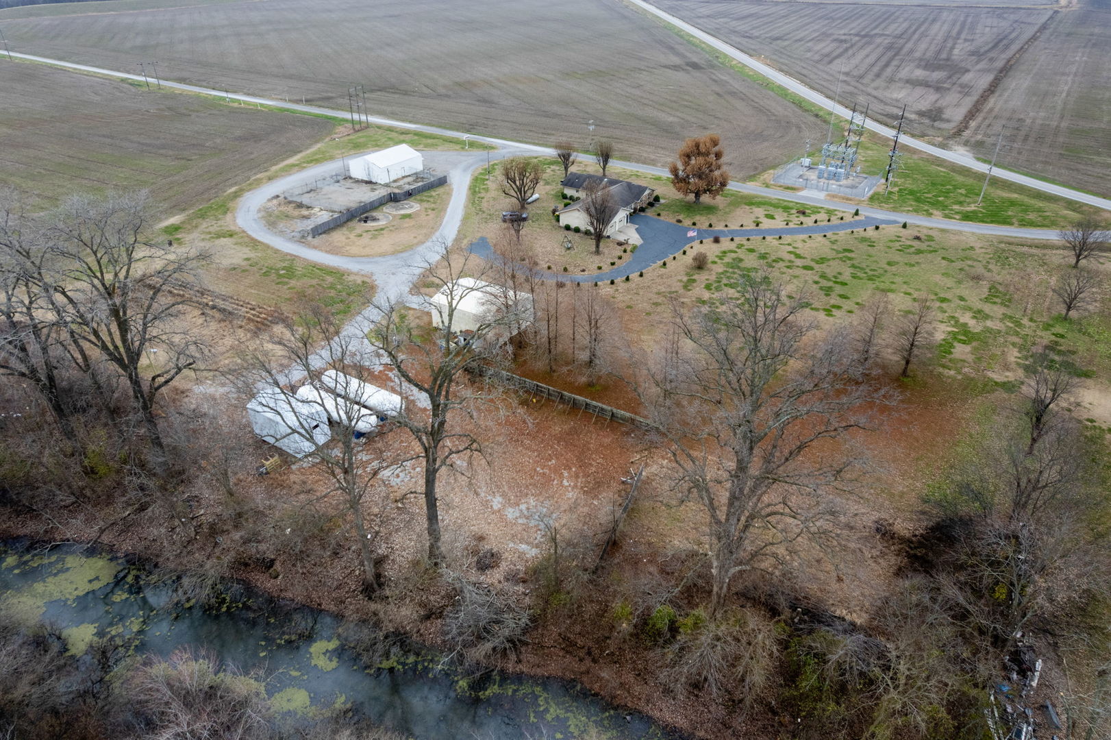 24250 Hanging Rock Road Property Photo 11