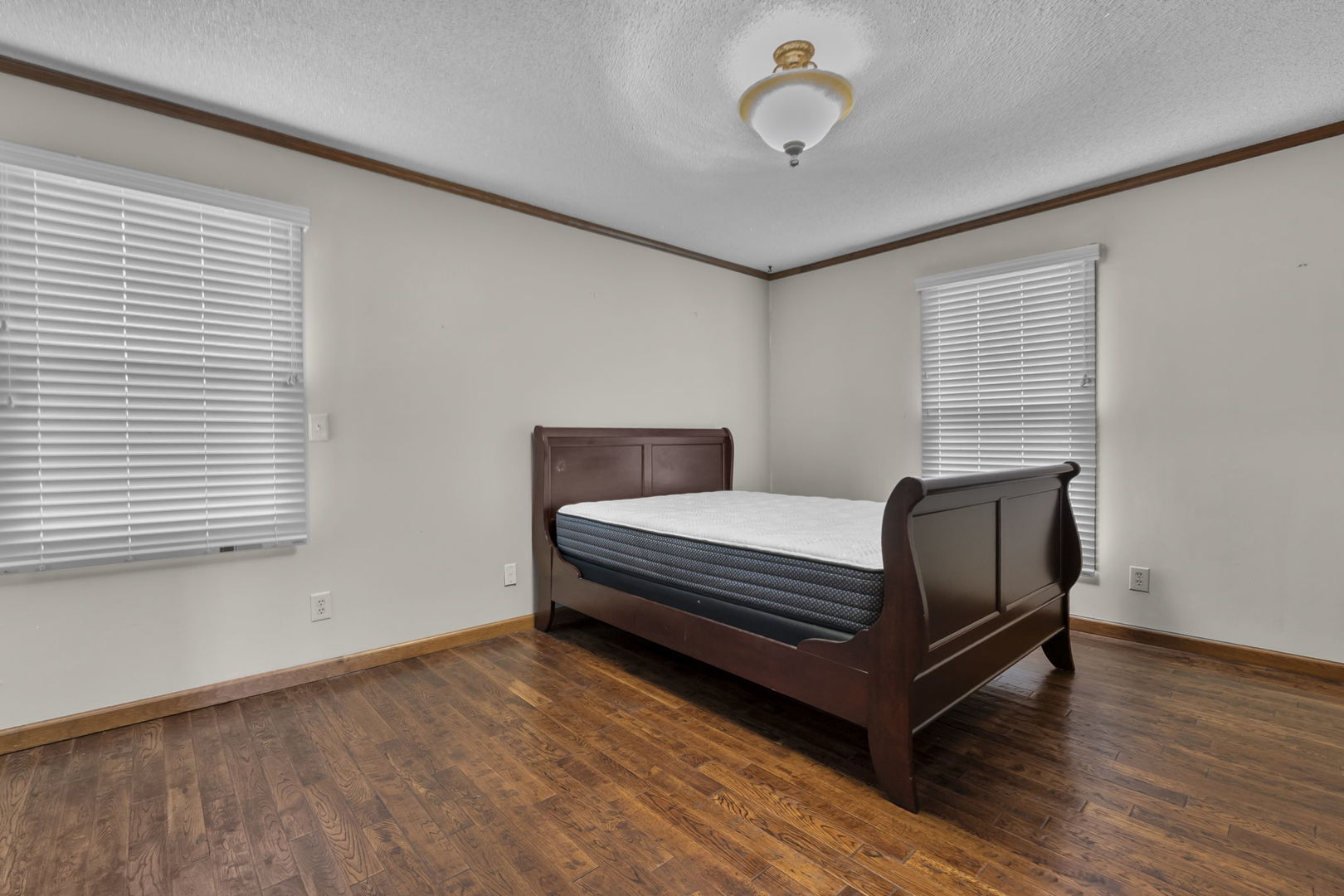 24250 Hanging Rock Road Property Photo 15