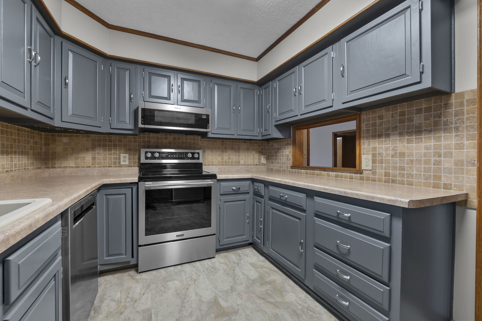 24250 Hanging Rock Road Property Photo 20
