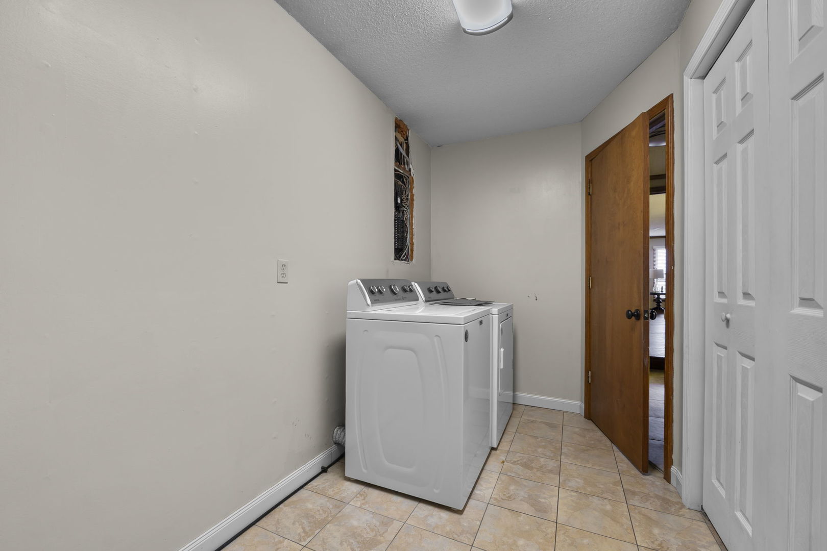 24250 Hanging Rock Road Property Photo 28