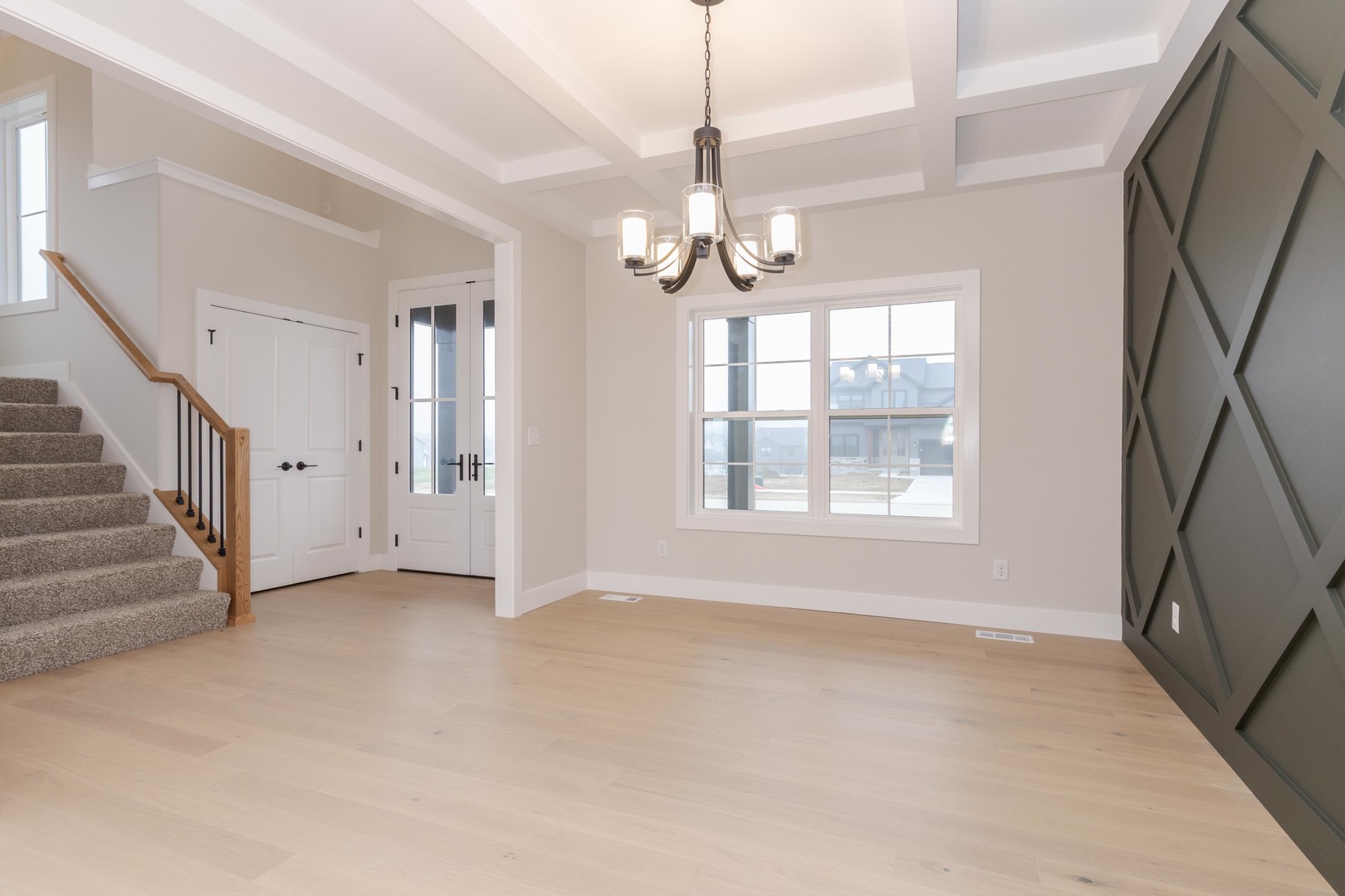 5008 Castlebar Drive Property Photo 4