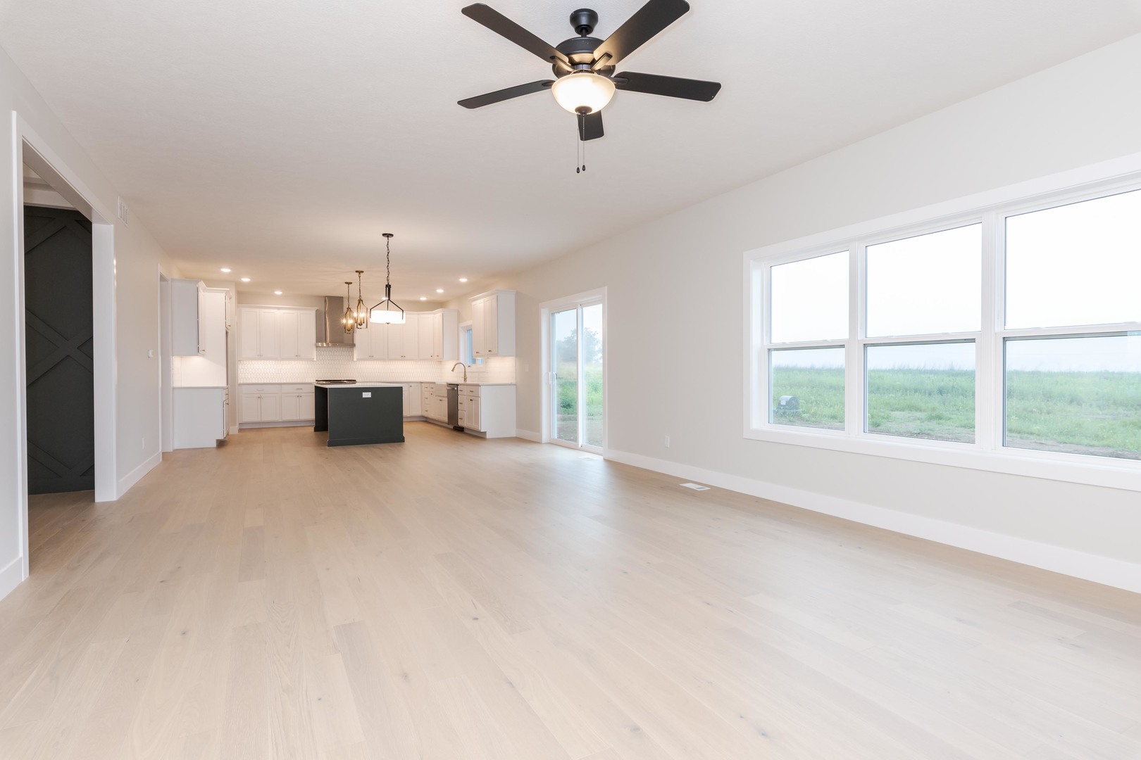 5008 Castlebar Drive Property Photo 6