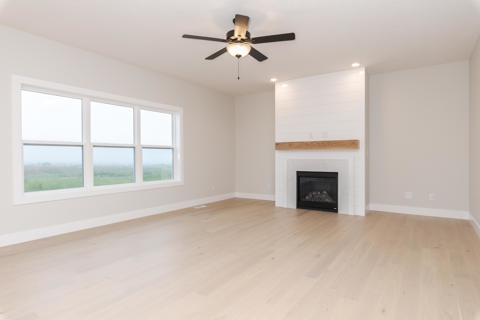 5008 Castlebar Drive Property Photo 8