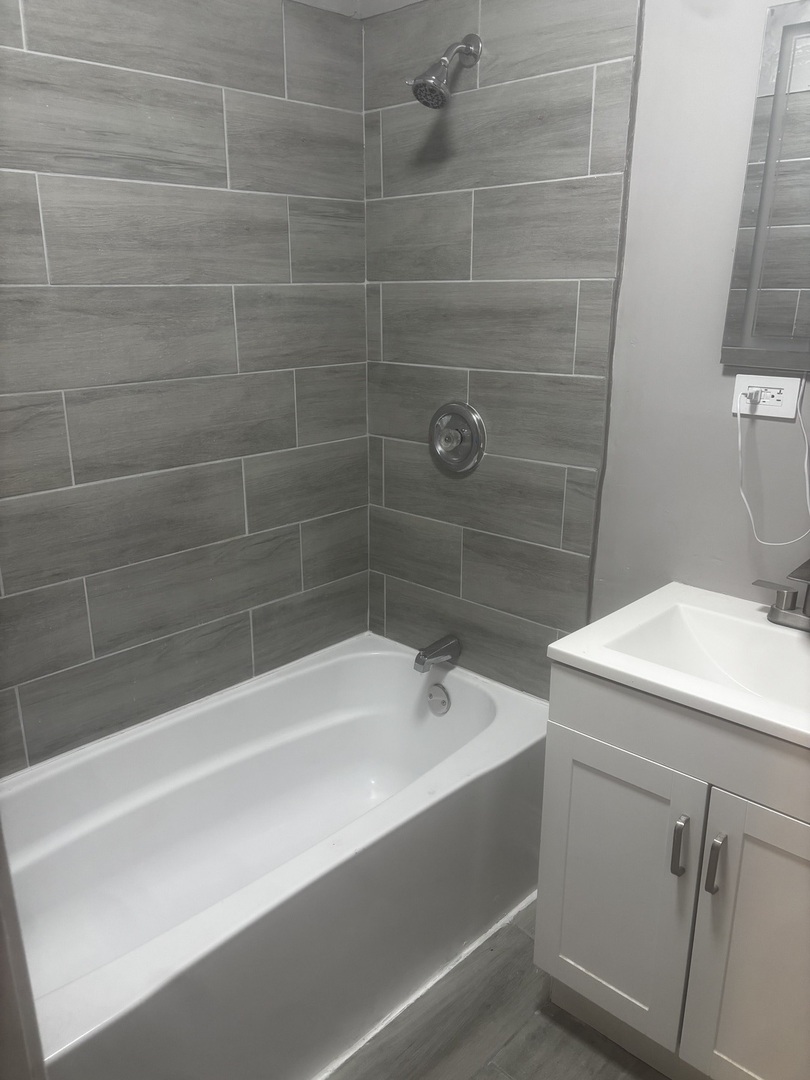 6813 S Wabash Avenue Property Photo 25
