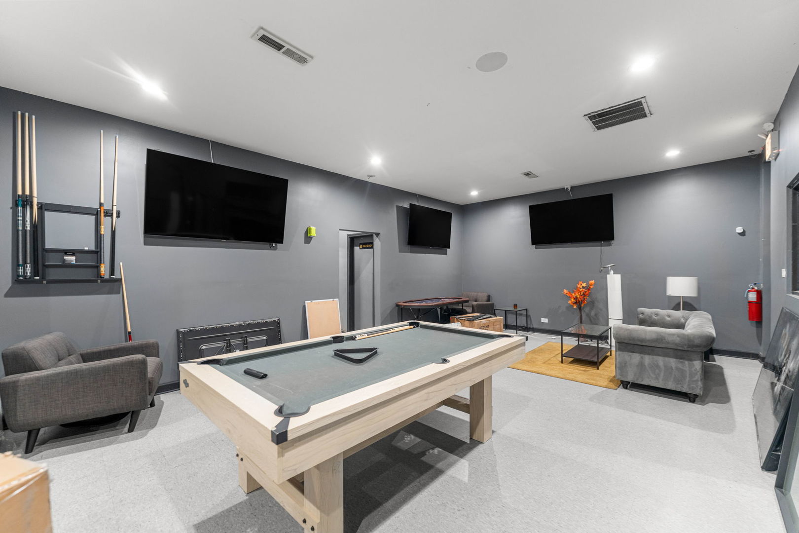2014 E 87th Street Property Photo 16