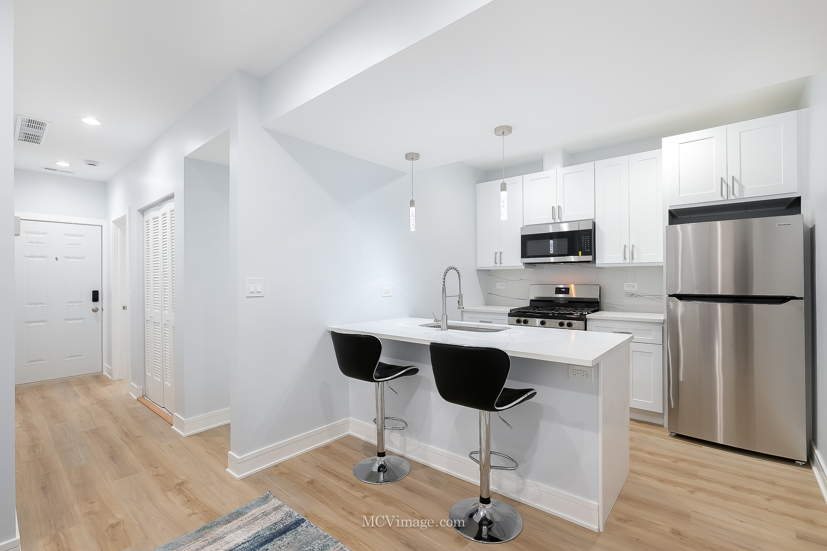 1713 S Jefferson Street Property Photo 13