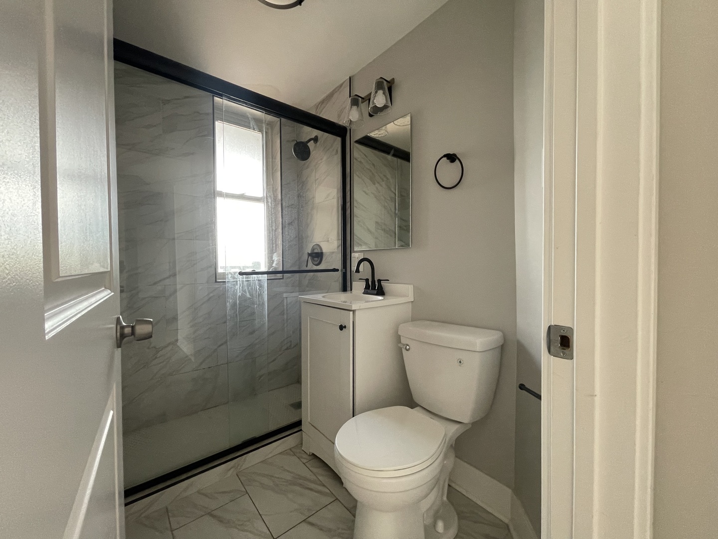 722 N Austin Boulevard 3w Property Photo 11