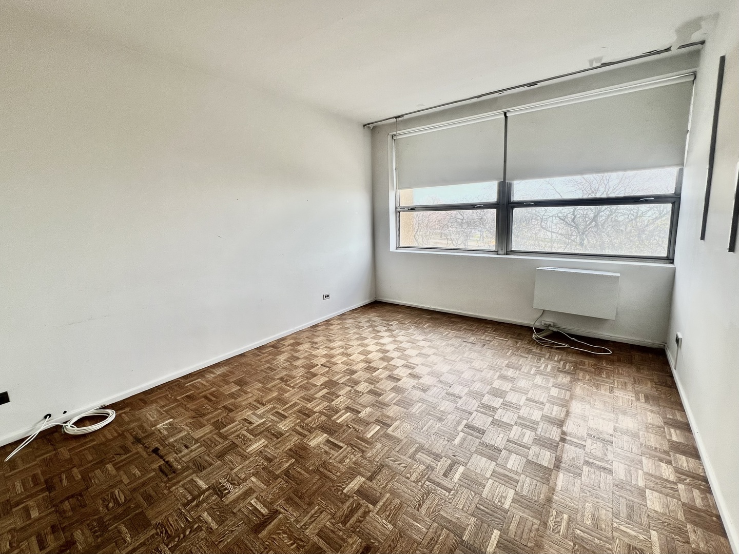5530 S Shore Drive 5b Property Photo 5