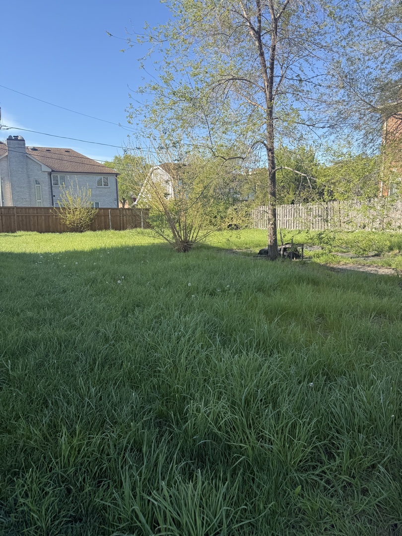 8205 W Ballard Road Property Photo 3