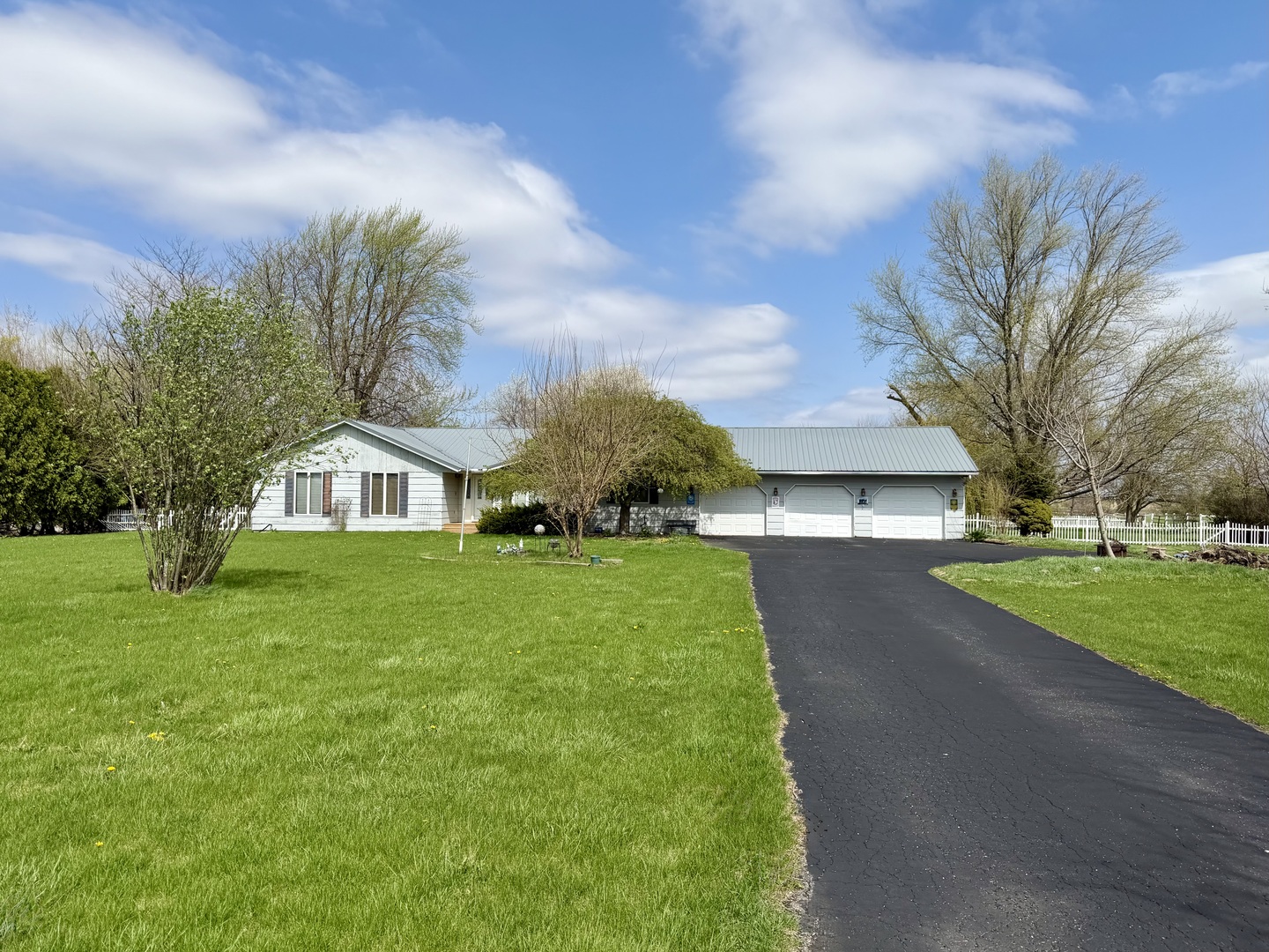 17641 Wagner Road Property Photo 1