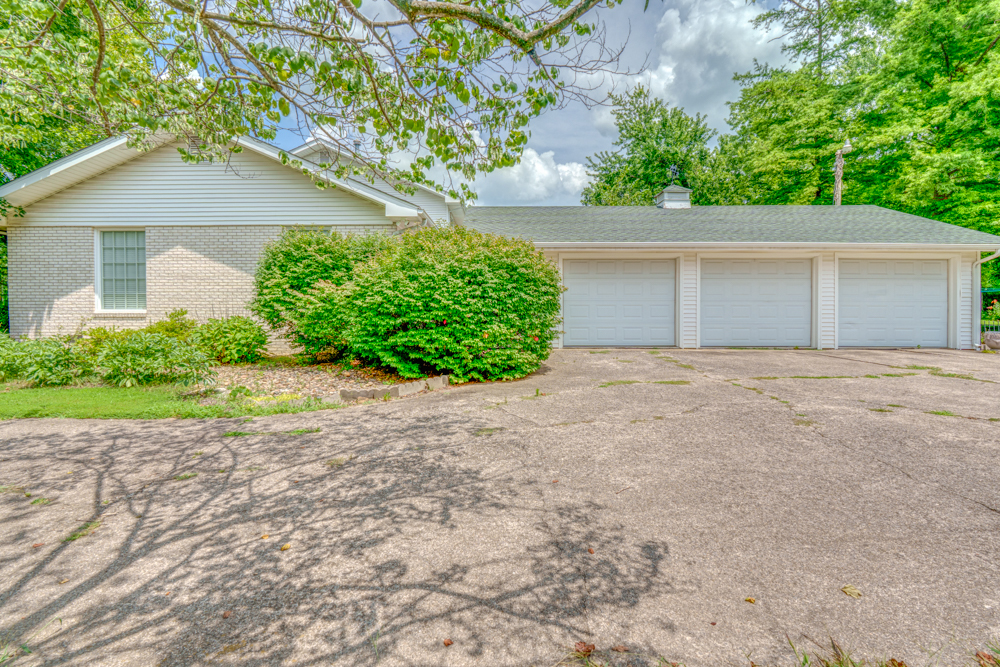 766 Fairfield Road Property Photo 2
