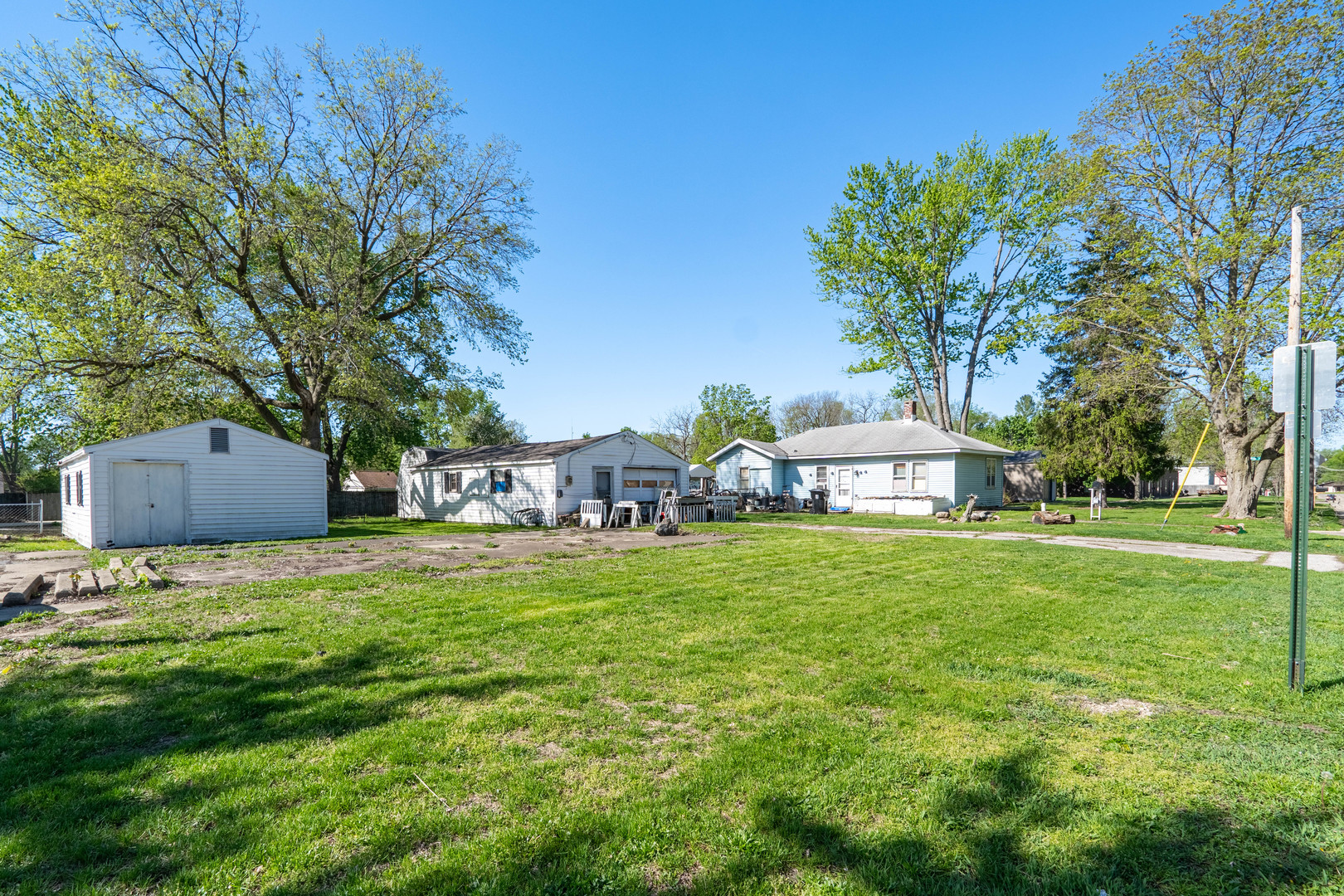 505 Pine Street Property Photo 3