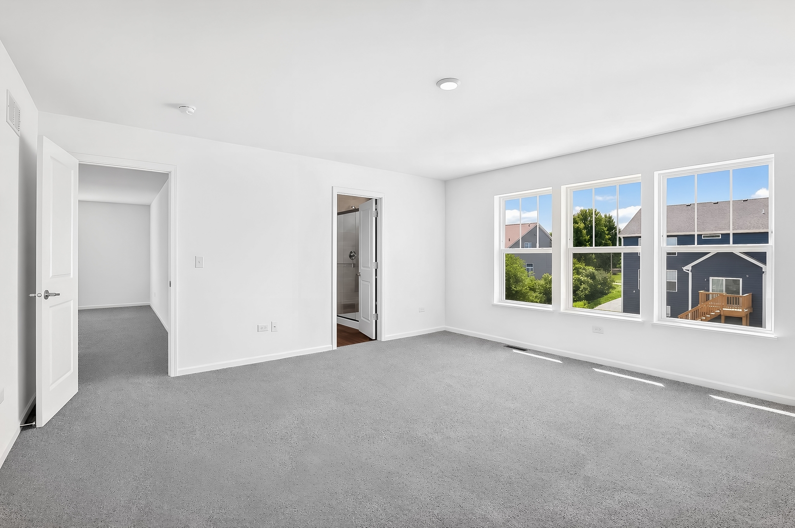 301 Cold Spring Street Property Photo 8