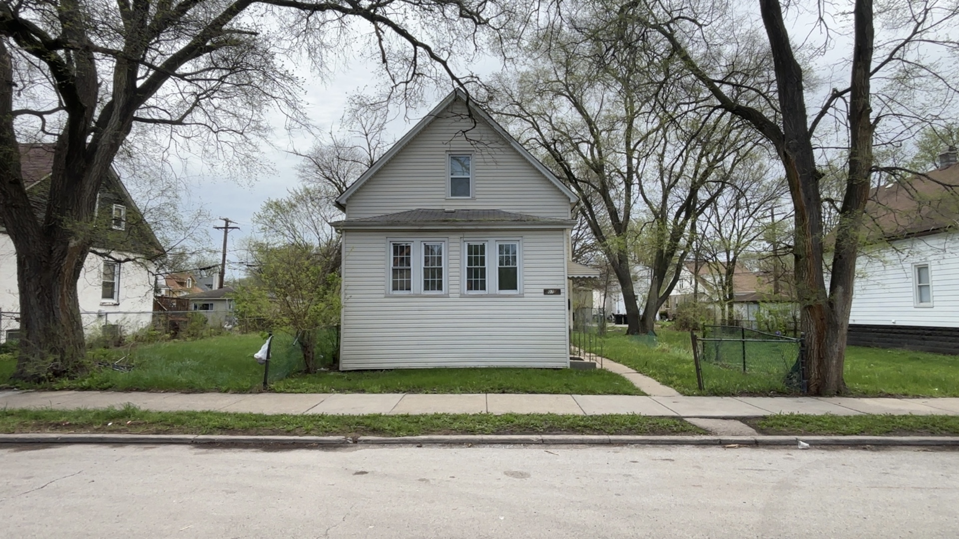 10721 S Wentworth Avenue Property Photo 1