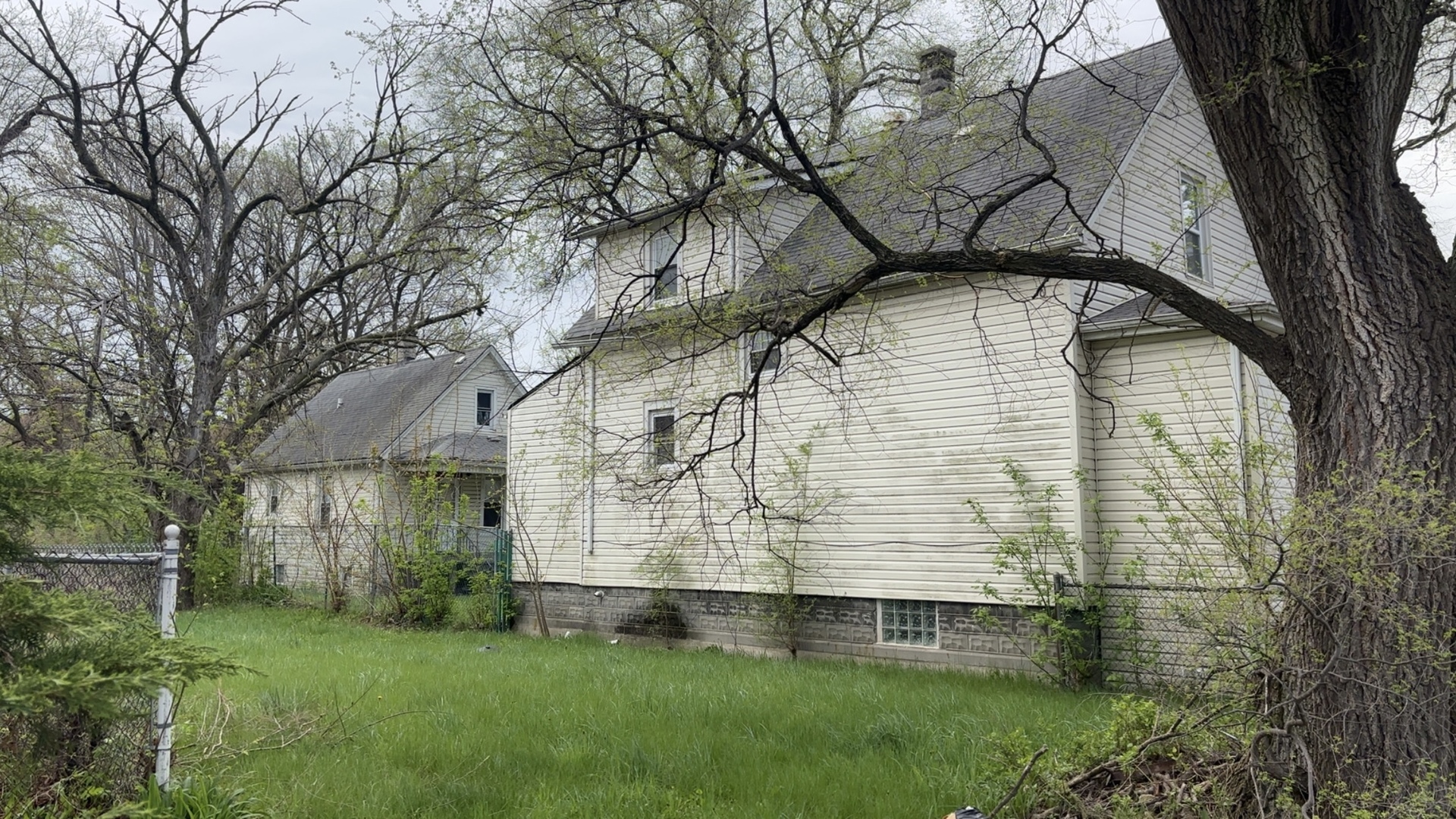 10721 S Wentworth Avenue Property Photo 3