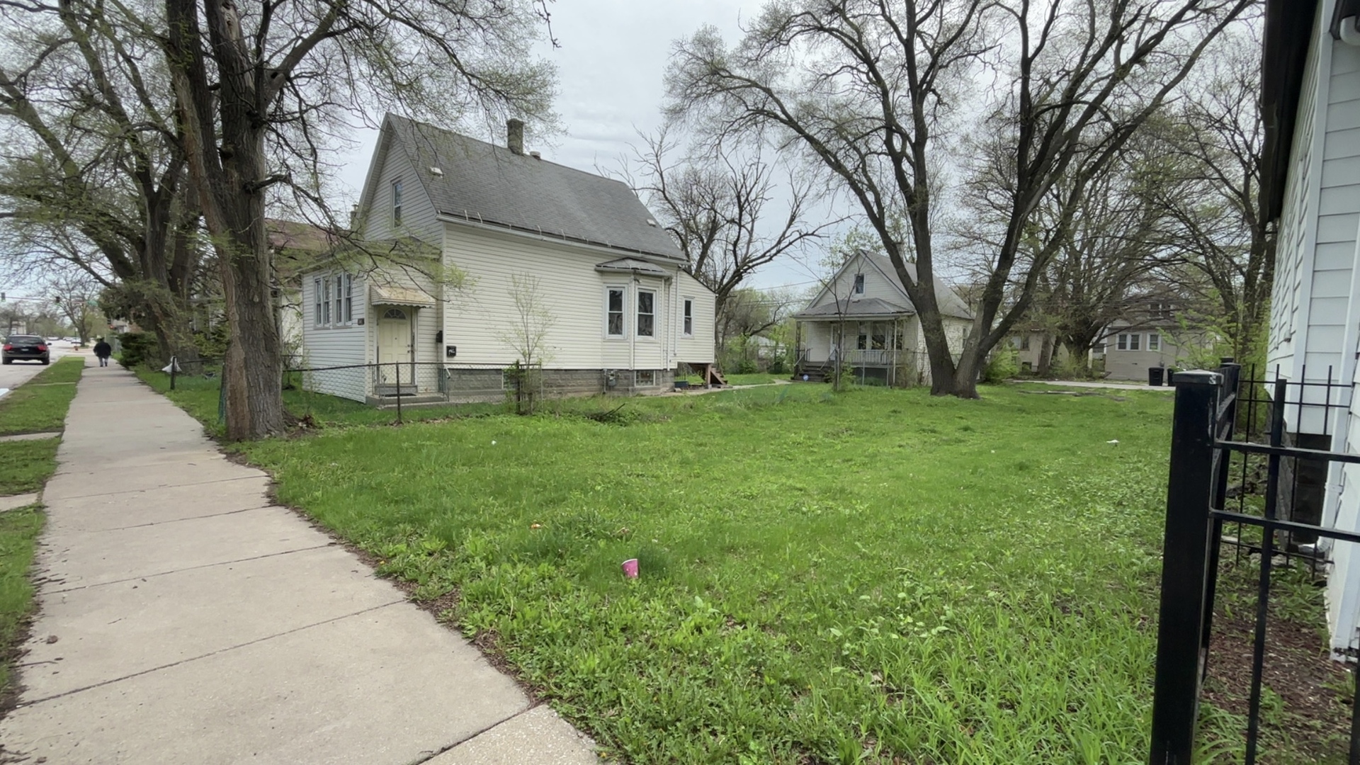 10721 S Wentworth Avenue Property Photo 4