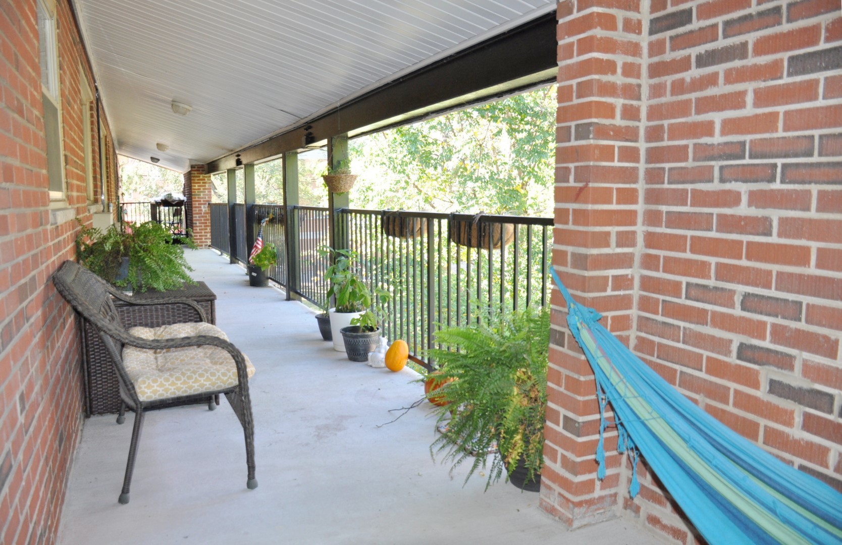 540 Hinman Avenue 7 Property Photo 19