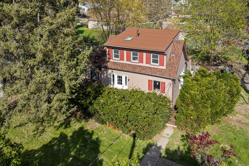 2416 7th Street Property Photo 1