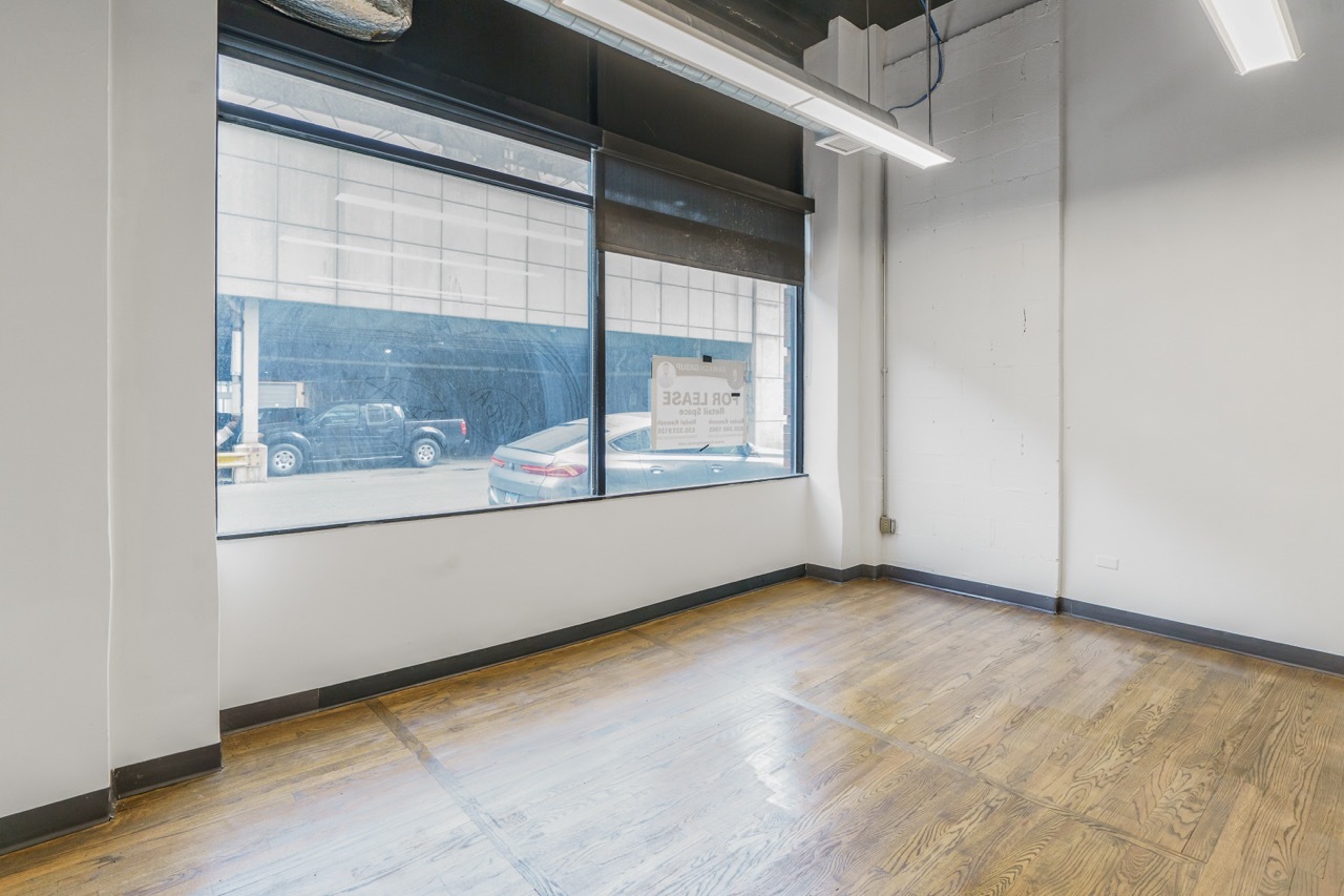 161 W Harrison Street Property Photo 4