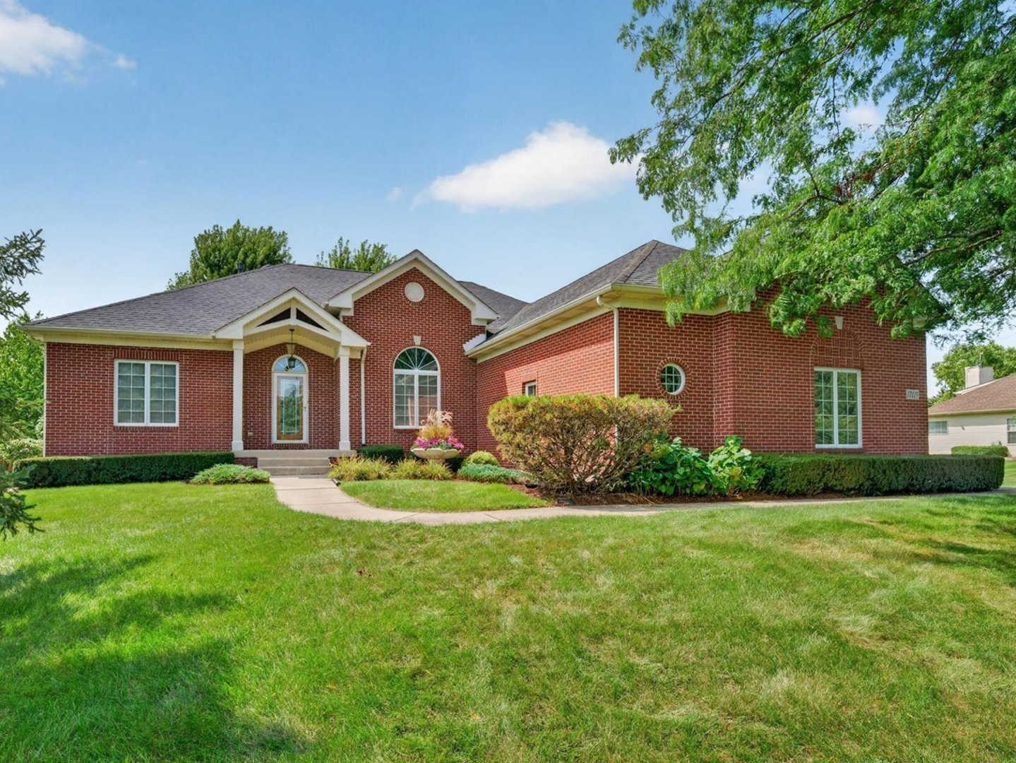 17119 Fieldstone Drive Property Photo 1